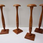 Set Van 4 Houten Hoeden Standaards thumbnail 4