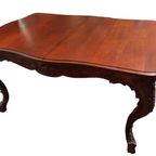 Grote Luikse Tafel Met Prachtig Beeldhouwwerk. thumbnail 3