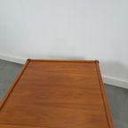 Fineer Vierkante Salontafel Met Wielen Vintage thumbnail 3