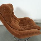 Draaifauteuil Met Bruine Ribstof En Hocker thumbnail 13