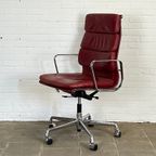 Vitra Ea 219 Bureaustoel In Rood Leer, Iconisch Vintage Eames Design thumbnail 9