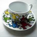 Keith Haring Servies: 2 Platte Borden, 2 Koffiekop En Schotel, 1 Espresso Kopje En Schotel thumbnail 11