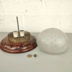 Houten Plafondlamp Met Geslepen Glas thumbnail 9
