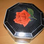 3 X Mooie Vintage Blikken Rond Bloemen Design thumbnail 3