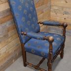 Robuuste Kasteel Armstoel Eiken Met Blauwe Stof thumbnail 6