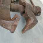 Antieke Bankschroef Met Lange Staart. thumbnail 6