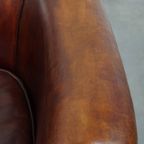 Schapenleren Clubfauteuil In Een Prachtige Warme Cognac Kleur Met Een Mooi Patina thumbnail 8