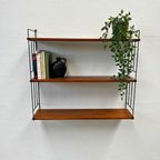 Vintage Wandrek Met 3 Houten Planken En Draadstaal Dragers thumbnail 3