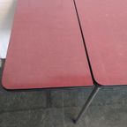 Uitschuifbare Tafelblad Met Besteklade Van Rood Formica thumbnail 13