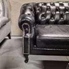 Acme Classic Chesterfield Bank – Zwart, Leer thumbnail 3