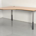 Kinnarps Bureau, Beuken Blad, 180 X 120 Cm, Hoogte Instelbaar Onderstel, Linkerhoek thumbnail 2