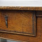 Zeer Mooie Antieke Zuid-europese Salontafel Uit De 18e Eeuw Met Een Prachtig Patina thumbnail 8