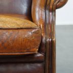 Karakteristieke En Tijdloze Vintage Schapenleren Oorfauteuil Met Mooie Kleuren thumbnail 10
