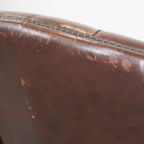 Set Van 2 Charmante, Klassieke Rundleren Engelse Chesterfield Armchairs Met Sierlijke Poten thumbnail 4