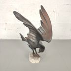 Metalen Sculptuur Van Een Roofvogel thumbnail 2