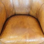 Comfortabele En Charmante, Stoere Schapenleren Clubfauteuil In Een Prachtige Cognac Kleur thumbnail 7