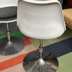 Set Van 4 Vintage Designstoelen. thumbnail 5