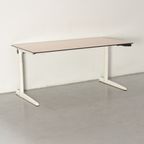 Ahrend 500 Bureau, Eiken Blad, 160 X 80 Cm, Hoogte Instelbaar Onderstel D.M.V. Handslinger thumbnail 2