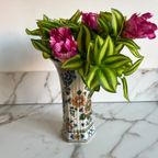 Vaas, Polychroom Met Bloem-Decoratie Van Delft. thumbnail 14