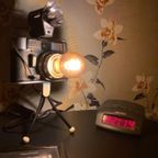Retro Cameralamp Met Flits En Statief thumbnail 6