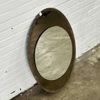 Italiaanse Vintage Ovale Spiegel Met Taupe Getint Glas thumbnail 5