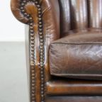 Subtiele, Prachtig Gekleurde Schapenleren Fauteuil Met Een Uniek Design Afgewerkt Met Siernagels thumbnail 11