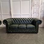 Chesterfield Brighton Antiek Groen – 1+2+3-Zits Bankset Met Salontafel thumbnail 7