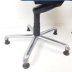 2 Artifort Bureaustoelen Blauw | Blauwe Bureaustoel Setprijs thumbnail 4