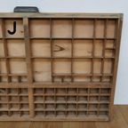 Brocante, Bruine Antieke Houten Letterbak, Wanddecoratie J thumbnail 9