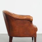 Charmante En Comfortabele Schapenleren Clubfauteuil Met Prachtige Kleuren thumbnail 3
