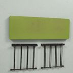 Wandrekje Met Groene, Metalen Plank 71231 thumbnail 2