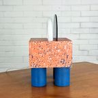 Bijzondere Memphis Tafellamp In De Stijl Van Sottsass thumbnail 9