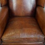 Grote, Royale Schapenleren Oorfauteuil Met Warme Kleuren En Een Prachtig Patina thumbnail 7
