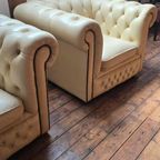 Set Van 2 Leren Fauteuils Chesterfield Stijl thumbnail 10