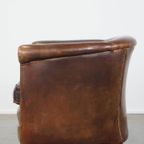 Correct Afgewerkte Stoere Cognac-Kleurige Schapenleren Clubfauteuil Met Een Tijdloze Uitstraling thumbnail 6