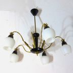 Vintage Kroonluchter In Messing En Opaline Glas, 1960s thumbnail 5