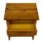 Vintage Pinewood Grenen Nachtkastje Compact Design thumbnail 16