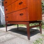 Vintage Ladenkast Op Teakhouten Onderstel thumbnail 2