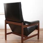 Strakke Vintage Design Fauteuil Zwarte Skai En Teakhout Jaren 60 thumbnail 12