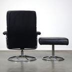 Vintage Zwarte Rundleren Bauhaus Jaren ’60 Design Draaifauteuil + Hocker thumbnail 5