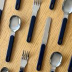 Vintage Cutlery Set Wiht Navy Handle thumbnail 7