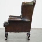 Mooie Donkerbruine Vintage Rundleren Chesterfield Oorfauteuil Met Een Mooi Patina thumbnail 6