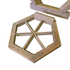 Houten Hexagonale Raamkozijn Met Raam 1E Helft 20E Eeuw thumbnail 3