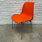 4x Vintage Oranje Stapelstoelen Oranje Kuip En Chromen Frame thumbnail 2