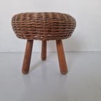 Mid Century Hout En Rieten Krukje Toegekend Aan Tony Paul. thumbnail 4