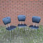 Twee Retro Soudexvinyl Stoelen Skai Leder Zwart, 3 Stuks thumbnail 2