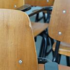 Set Van 12 Vintage Jaren ’60 Dutch Design Marko School/kantine/eetkamerstoelen Met Armleuningen thumbnail 4