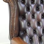 Prachtige Engelse Donkerbruine Rundleren Chesterfield Oorfauteuil Met Sierlijke Pootjes thumbnail 11