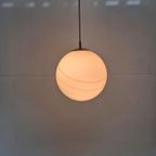 Vintage Opaline Space Age Lamp Met Gouden Randen Globe thumbnail 2