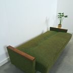 Slaapbank Met Groene Stof En Teakhout thumbnail 12